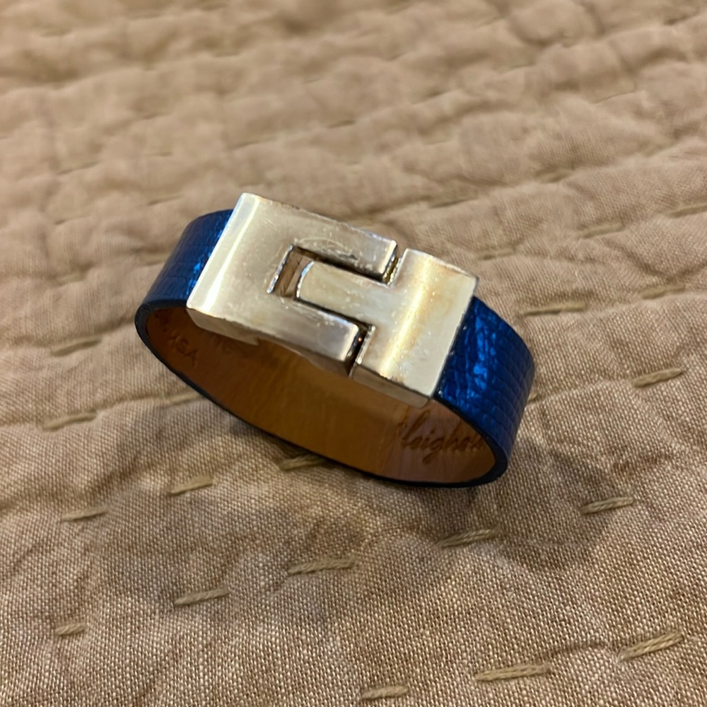 Leighelena leather bracelet